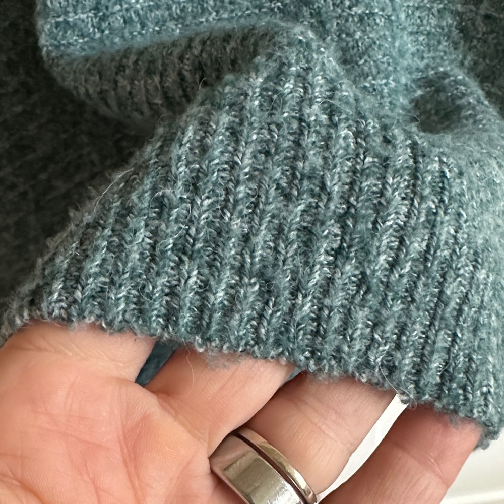 Vero Moda Teal Crewneck Sweater - Picture 4 of 7